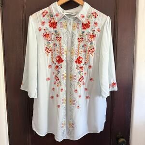 PAPARAZZI | Light Blue Floral Embroidered Popover Blouse | Medium